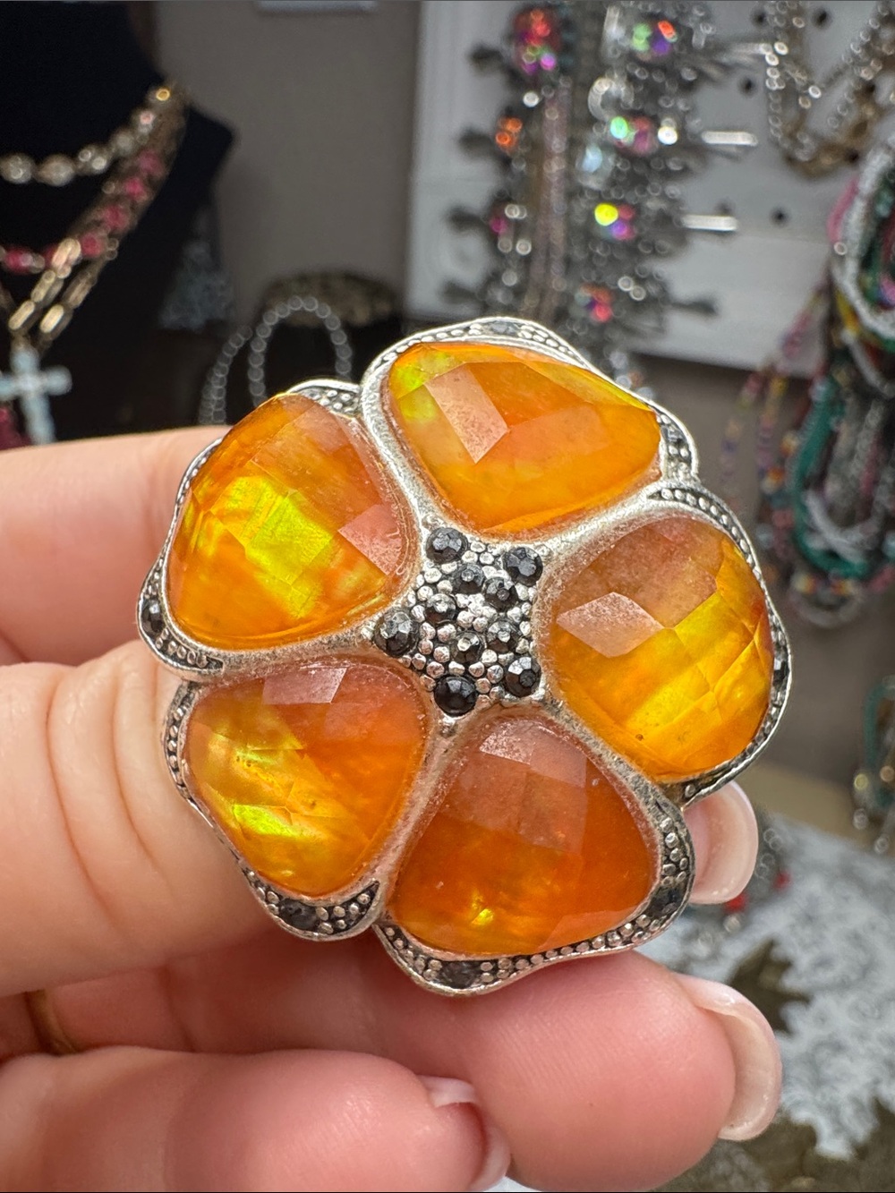 Vintage 1990’s Flower Brooch